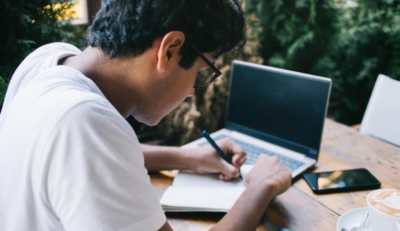 Sistema di monitoraggio dei progressi formativi personalizzati